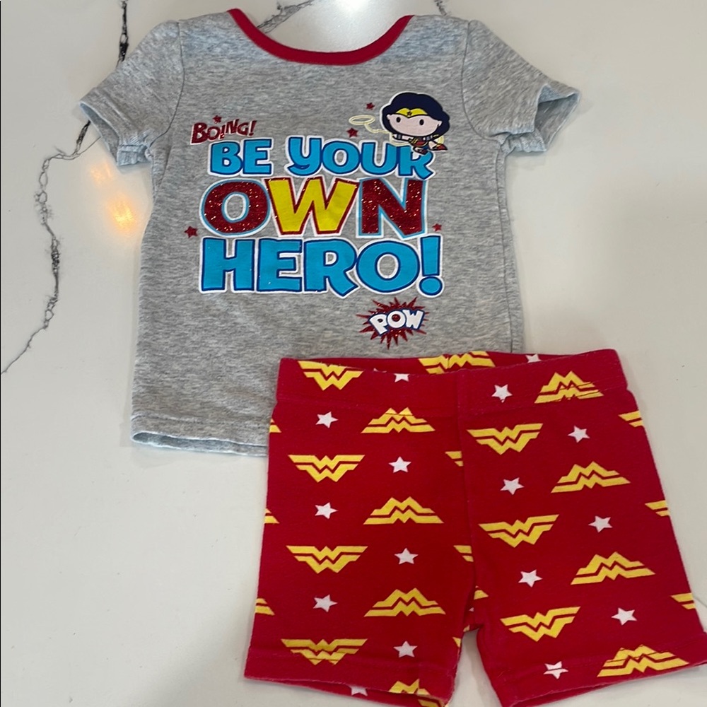Justice League girls pjs 2T- Gray and Red